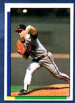 1990 Topps Stickers #26 Tom Glavine