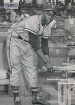 2018 Stadium Club Base Set #223 Hank Aaron