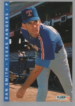 1993 Fleer Base Set #329 Dan Smith