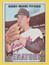 1967 Topps Base Set #11 Barry Moore