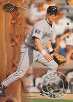 1995 Leaf Great Gloves #1 Jeff Bagwell