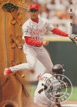 1995 Leaf Great Gloves #9 Barry Larkin