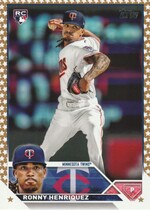 2023 Topps Gold Star (Walmart Factory Set) #372 Ronny Henriquez