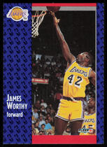 1991 Fleer Base Set #104 James Worthy