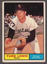 1961 Topps Base Set #424 Turk Lown