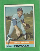 1976 Topps Base Set #334 Dennis Leonard