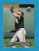 1996 Stadium Club Base Set #285 Frank Thomas