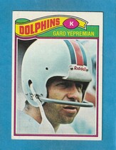 1977 Topps Base Set #255 Garo Yepremian