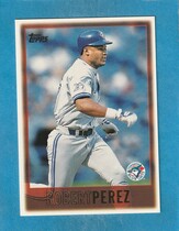 1997 Topps Base Set #72 Robert Perez