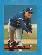 1993 Stadium Club Base Set #218 Ricky Trlicek