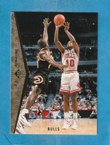 1994 SP Base Set #48 B.J. Armstrong