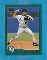 2001 Topps Base Set #106 Dave Berg