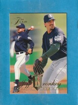 1994 Flair Base Set #64 Jeff Bronkey