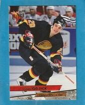 1993 Ultra Base Set #442 Gino Odjick
