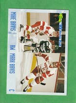 1993 Classic Draft Picks #60 Mark and Mike Bavis