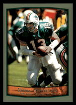 1999 Topps Base Set #60 Dan Marino