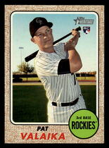 2017 Topps Heritage High Number #692 Pat Valaika