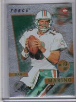 1997 Collectors Edge Extreme Force #20 Dan Marino