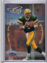 1999 Fleer Focus Glimmer Men #6R Brett Favre