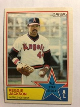 1983 O-Pee-Chee OPC Base Set #390 Reggie Jackson