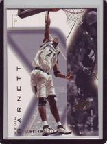 2001 SPx Base Set #51 Kevin Garnett
