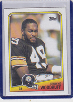 1988 Topps Base Set #174 Dwayne Woodruff