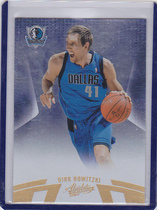 2010 Panini Absolute #12 Dirk Nowitzki
