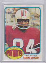 1976 Topps Base Set #324 Darryl Stingley