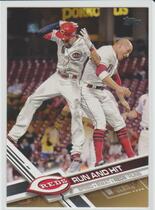 2017 Topps Update Gold #US155 Run And Hit