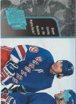 1998 Upper Deck Year of the Great One #GO2 Wayne Gretzky