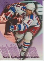 1994 Flair Center Spotlight #8 Mark Messier