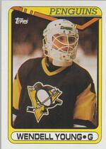 1990 Topps Base Set #309 Wendell Young