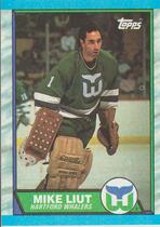 1989 Topps Base Set #97 Mike Liut