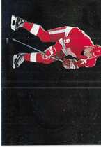 1999 Pacific Home And Away #17 Steve Yzerman