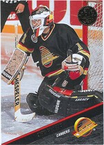 1993 Leaf Base Set #55 Kirk McLean