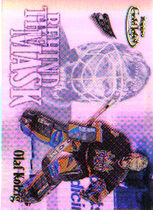 2000 Topps Gold Label Behind the Mask #BTM7 Olaf Kolzig