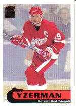 1999 Pacific Paramount Red #88 Steve Yzerman