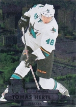 2013 Fleer Showcase Metal Universe #MU-24 Tomas Hertl