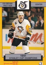 1991 Team Issue Penguins Foodland #12 Bryan Trottier