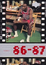 1998 Upper Deck Michael Jordan Living Legend #16 Michael Jordan