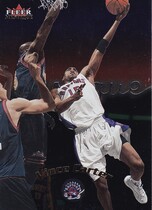 2000 Fleer Mystique #100 Vince Carter