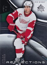 2020 Upper Deck Extended Series Triple Dimensions Reflections #16 Dylan Larkin