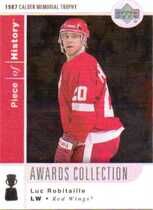 2002 Upper Deck Piece of History Awards Collection #AC10 Luc Robitaille