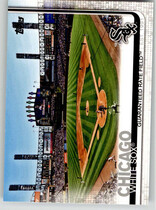 2019 Topps Base Set Series 2 #527 Guaranteed Rate Field