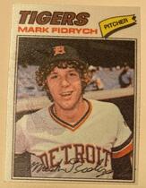 1977 Topps Cloth Stickers #15 Mark Fidrych