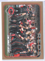 2024 Topps Gold #238 Cincinnati Reds
