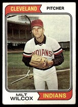 1974 Topps Base Set #565 Milt Wilcox