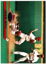 1993 Stadium Club Base Set #157 Juan Bell