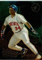 1995 Stadium Club Crunch Time #2 Kirby Puckett