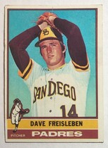 1976 Topps Base Set #217 Dave Freisleben